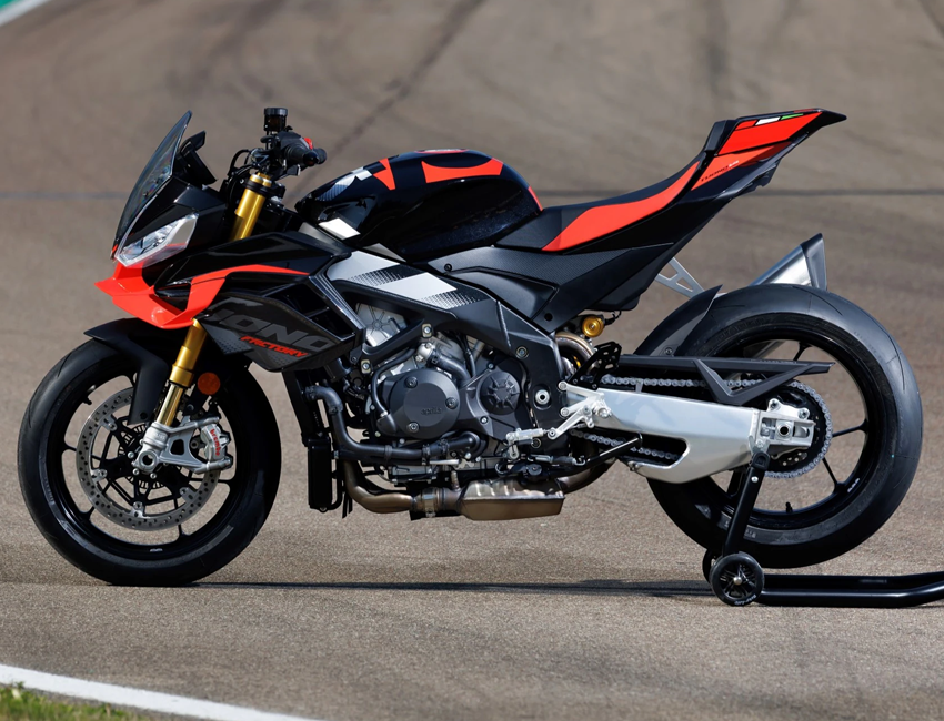 Vue profil mécanique de l’Aprilia Tuono V4