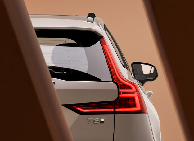 Volvo V60 roulant vue arrière feu